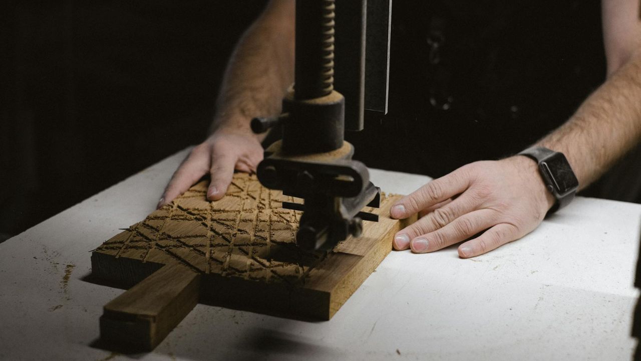 How to Build a Wooden Bench Easy Step-by-Step Guide for Beginner