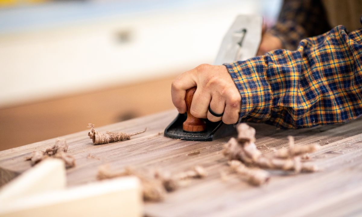 How to Sell Wooden Items Online