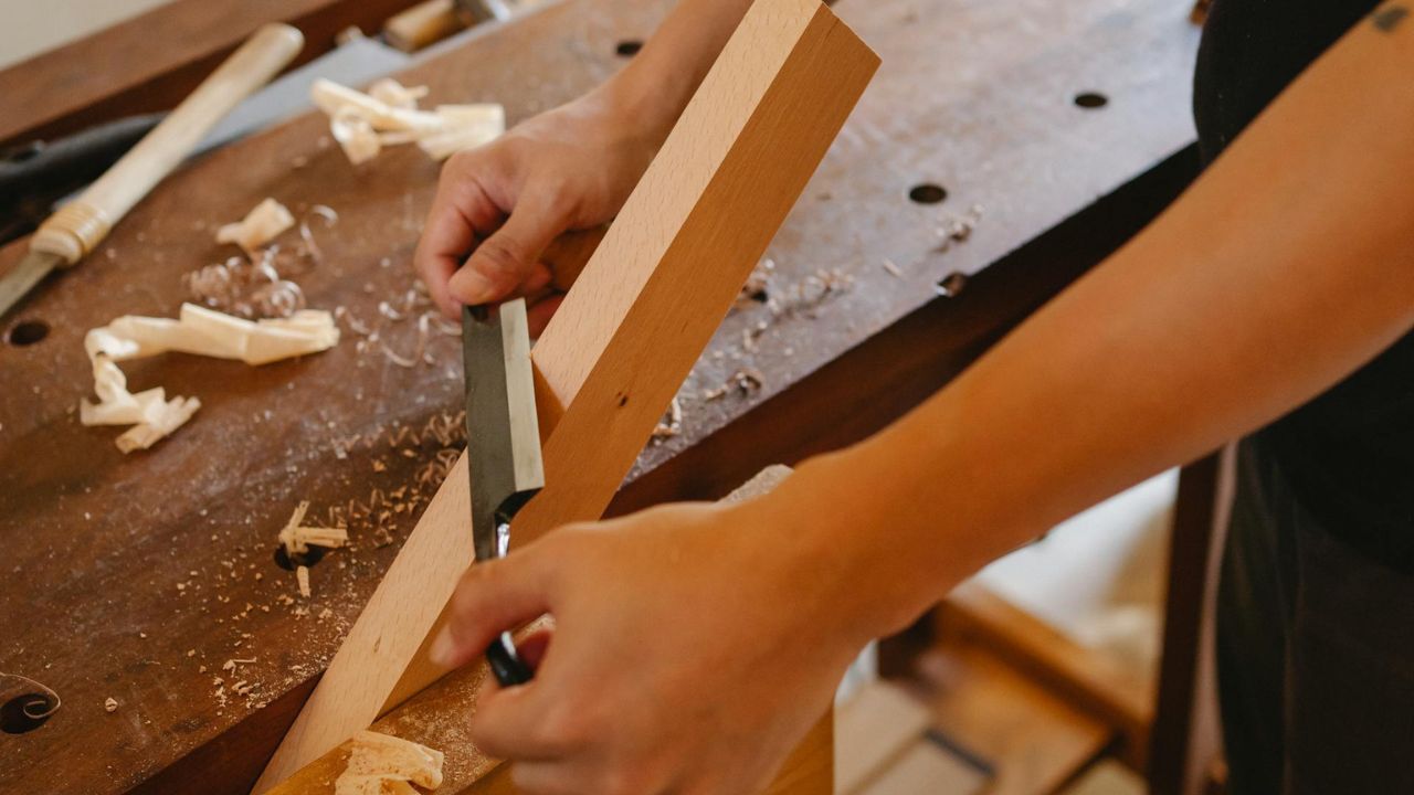 How to Start Woodworking A Beginner’s Guide to Tools, Techniques, and Project