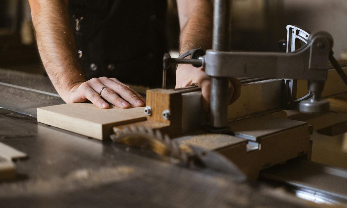 Professional Woodworking Tools The Ultimate Guide for Woodworkers