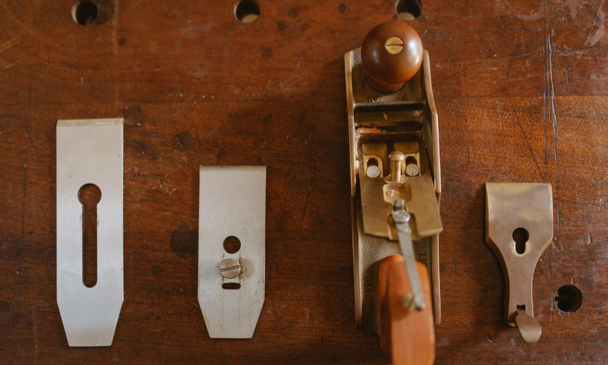 How to Use a Miter Saw Essential Techniques for Using a Miter Saw